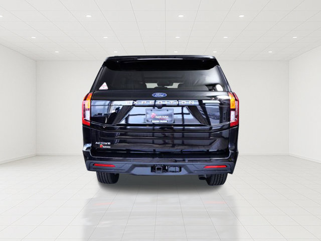 Certified 2025 Ford Expedition Active AWD/4WD image 6