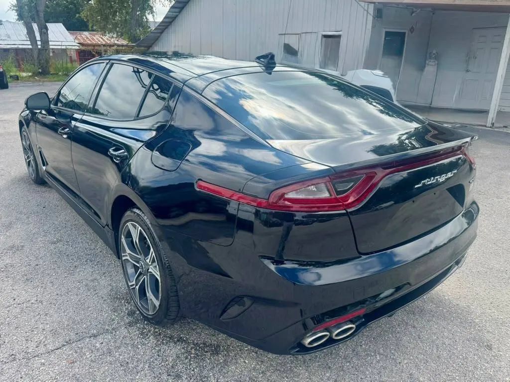 Used 2020 Kia Stinger GT-Line RWD image 5