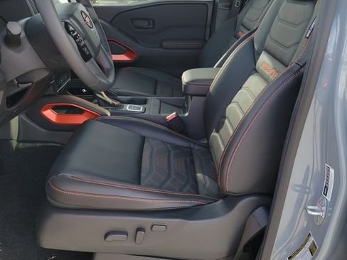 New 2026 Nissan Frontier PRO-4X image 6