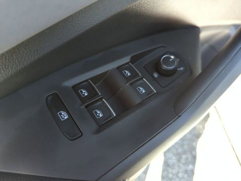 New 2026 Volkswagen Jetta SE image 26