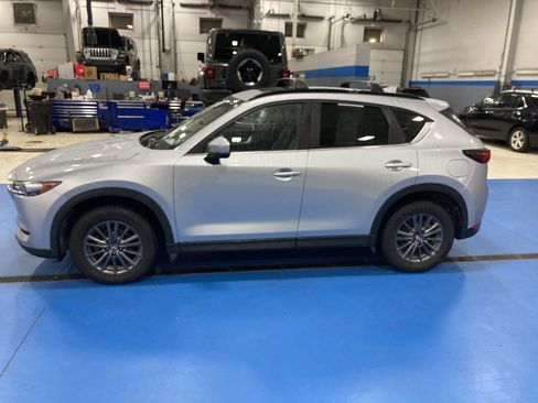Used 2021 MAZDA CX-5 Touring w/ Touring Preferred SV Package AWD/4WD image 4