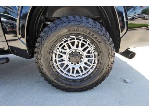 Used 2023 Toyota Tundra Platinum image 28