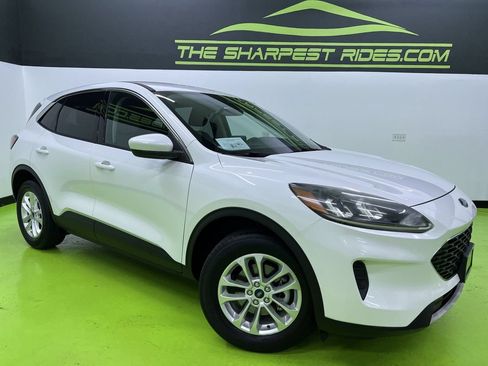 Used 2020 Ford Escape SE AWD/4WD image 1