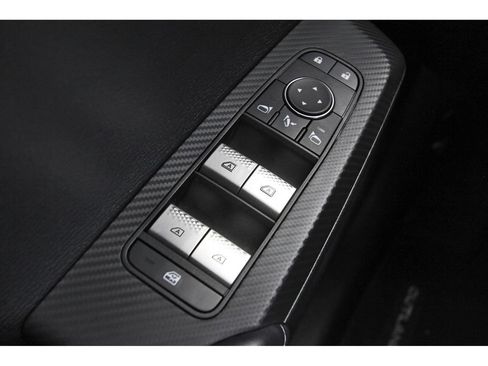 Used 2024 Mitsubishi Outlander SE FWD image 24