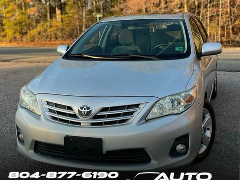 Used 2013 Toyota Corolla LE Special Edition image 1