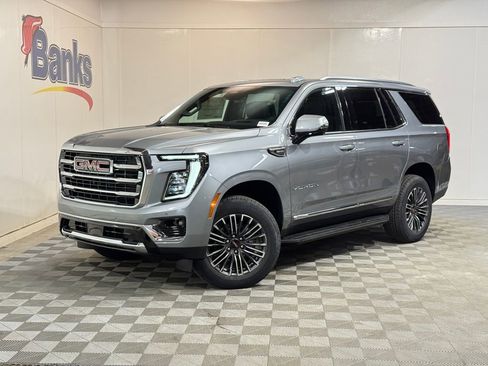 New 2026 GMC Yukon Elevation w/ Elevation Premium Package AWD/4WD image 2
