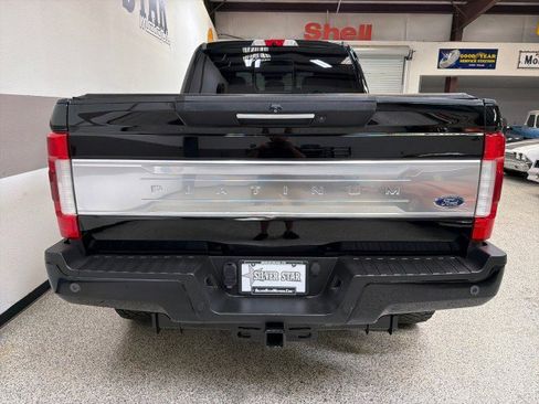 Used 2017 Ford F250 Platinum w/ Platinum Ultimate Package image 38