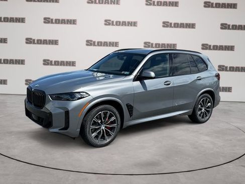 New 2026 BMW X5 xDrive40i w/ M Sport Package AWD/4WD image 1