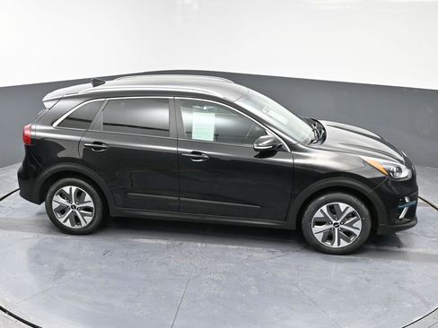 Used 2022 Kia Niro EX w/ Cold Weather Package image 45