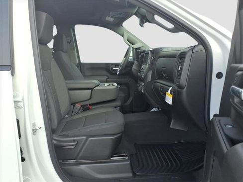 New 2026 Chevrolet Silverado 2500 Custom w/ Custom Value Package image 11