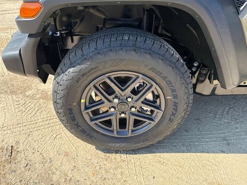New 2026 Jeep Wrangler Unlimited Sport AWD/4WD image 9