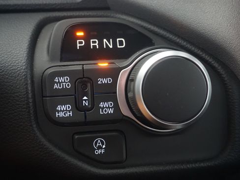 Used 2025 RAM 1500 Big Horn image 30