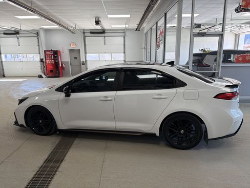 Used 2021 Toyota Corolla SE image 5