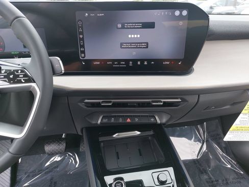 New 2026 Audi Q3 quattro 2.0T AWD/4WD image 21