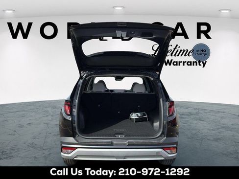 Certified 2025 Hyundai Tucson SEL image 7