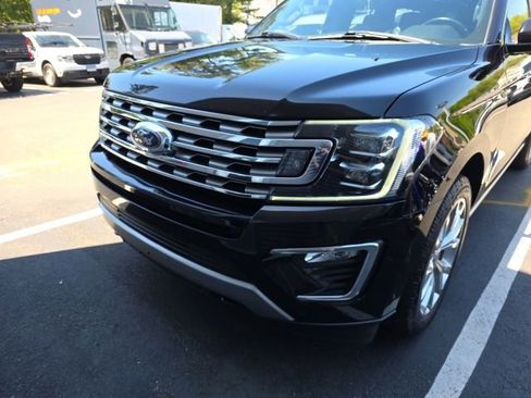 Used 2019 Ford Expedition Max Limited w/ Equipment Group 302A AWD/4WD image 2