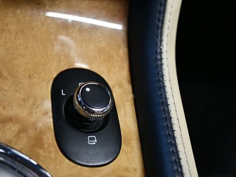 Used 2009 Bentley Flying Spur Flying Spur image 61