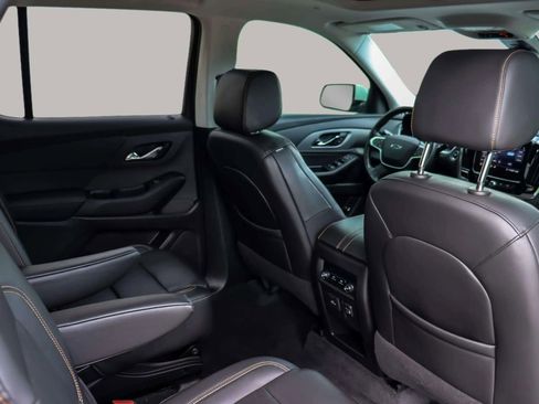 Used 2021 Chevrolet Traverse RS w/ LPO, Floor Liner Package image 26