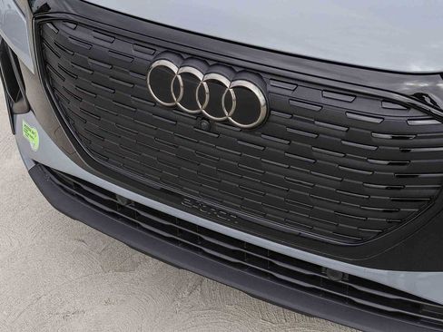 Used 2023 Audi Q4 e-tron Prestige w/ Black Optic Package AWD/4WD image 7