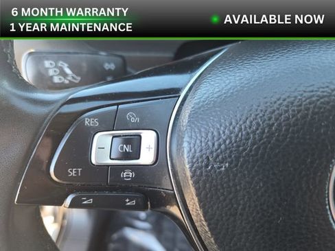 Used 2020 Volkswagen Tiguan SE image 20