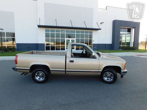 Used 1988 Chevrolet Silverado 1500 C10 Short Bed image 13