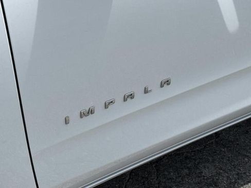 Used 2019 Chevrolet Impala LT FWD image 8