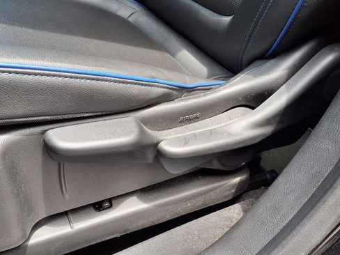 Used 2025 Buick Encore GX Sport Touring FWD image 16