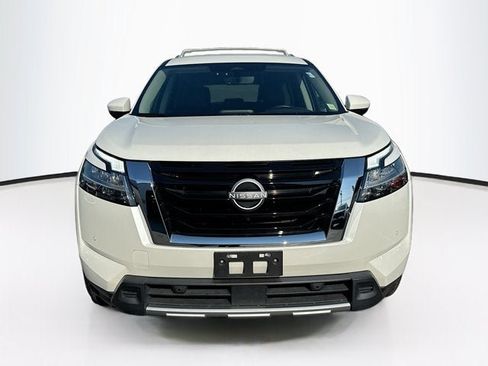 Certified 2023 Nissan Pathfinder SL AWD/4WD image 2
