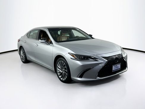 Used 2019 Lexus ES 350 image 3