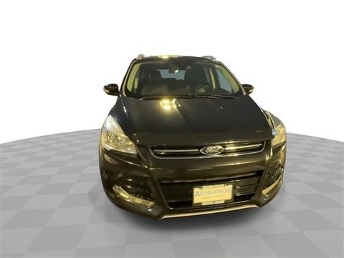 Used 2015 Ford Escape Titanium image 3