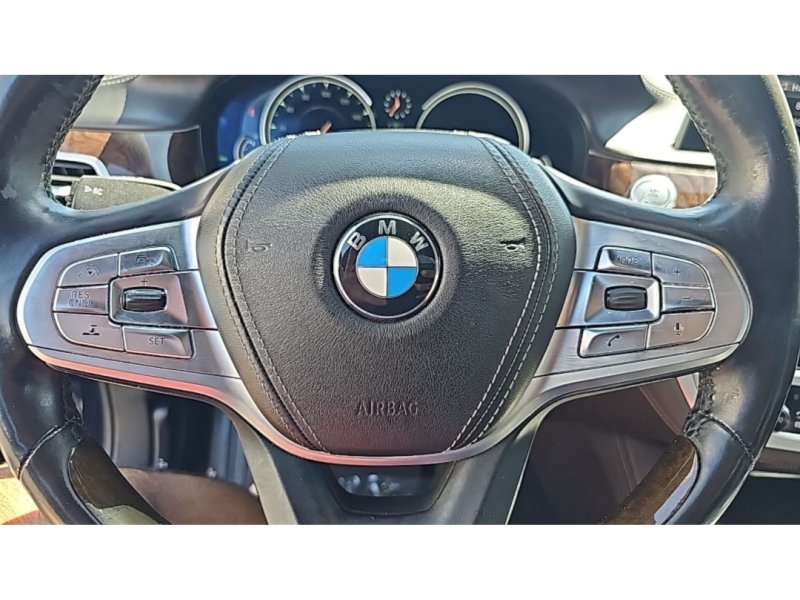 Used 2017 BMW 740i RWD image 20