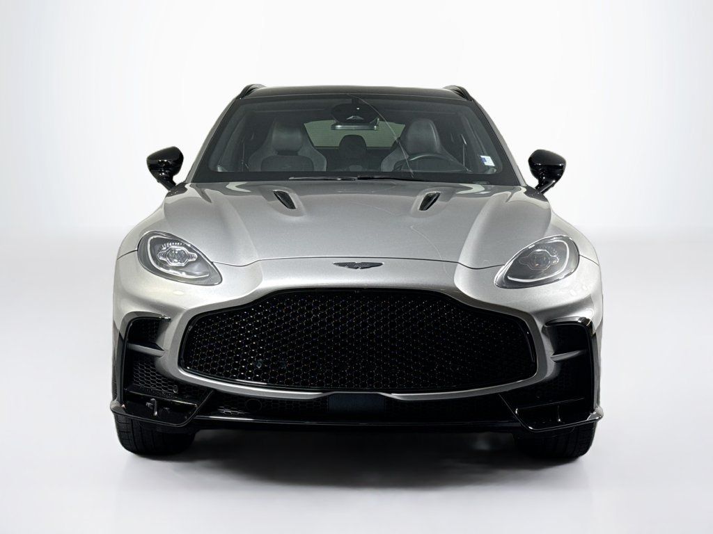 Used 2026 Aston Martin DBX S AWD/4WD image 8