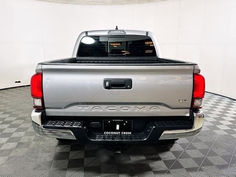 Used 2021 Toyota Tacoma SR5 image 4
