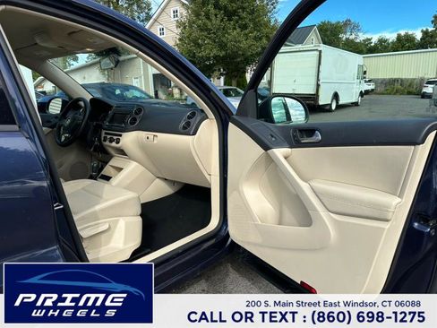 Used 2015 Volkswagen Tiguan SE image 13