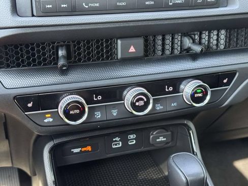 Used 2024 Honda CR-V Sport image 28
