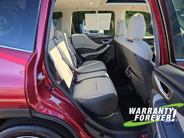 Used 2024 Subaru Forester Limited AWD/4WD image 17