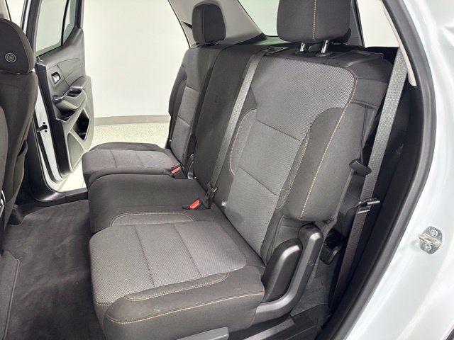 Used 2020 Chevrolet Traverse LT FWD image 26