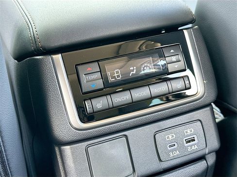 New 2025 Subaru Ascent Bronze Edition image 26