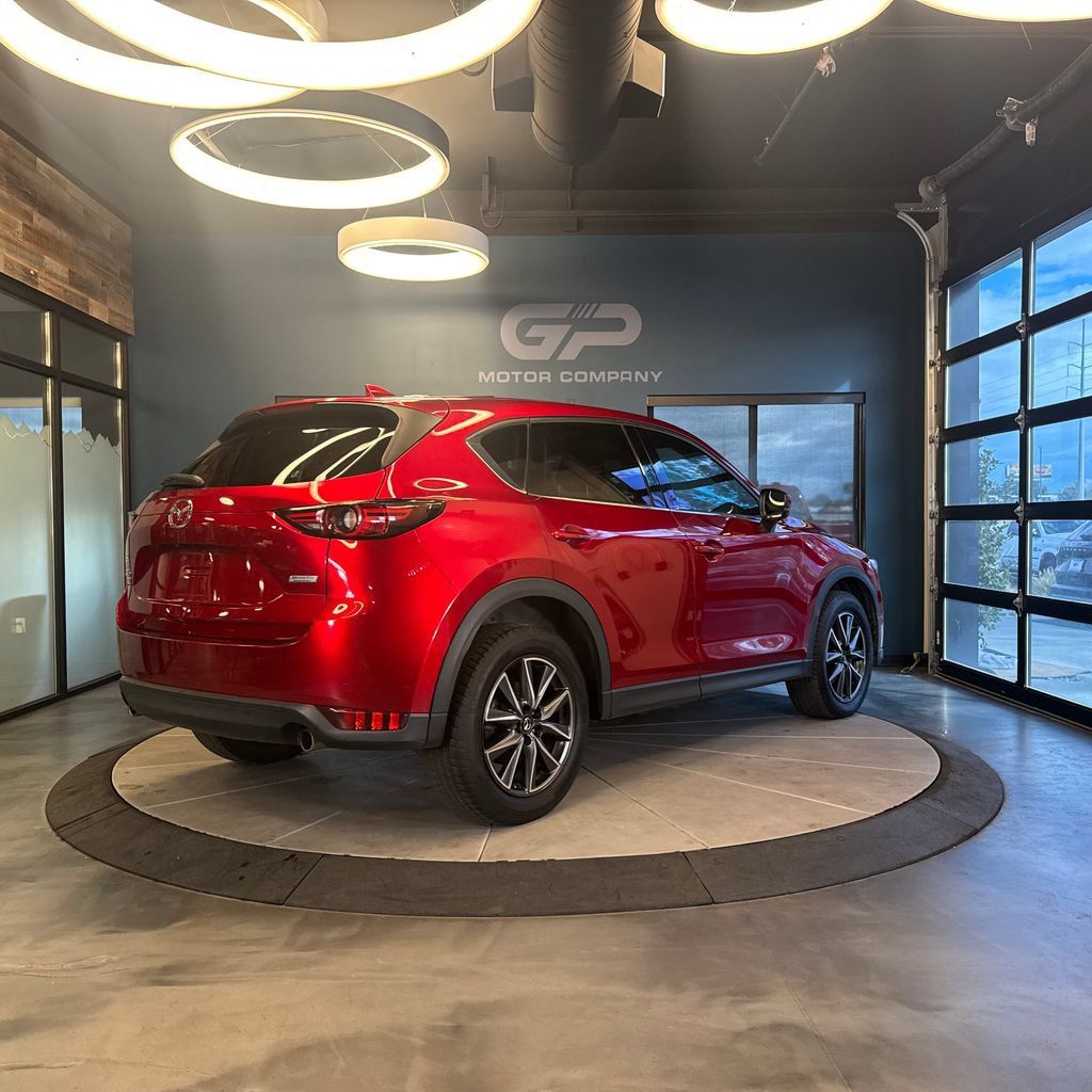 Used 2017 MAZDA CX-5 Grand Touring w/ Premium Package AWD/4WD image 3