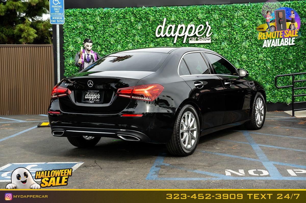 Used 2019 Mercedes-Benz A 220 w/ Premium Package image 5