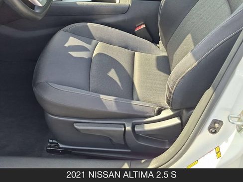 Used 2021 Nissan Altima 2.5 S FWD image 15