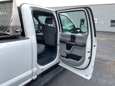 Used 2019 Ford F250 XL w/ Power Equipment Group RWD image 29