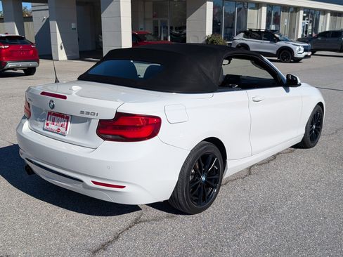 Used 2019 BMW 230i xDrive Convertible w/ Convenience Package image 2