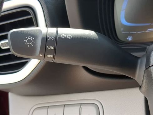 New 2026 Hyundai Venue SEL image 28