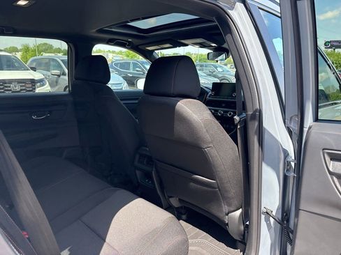 Certified 2025 Honda CR-V Sport image 31
