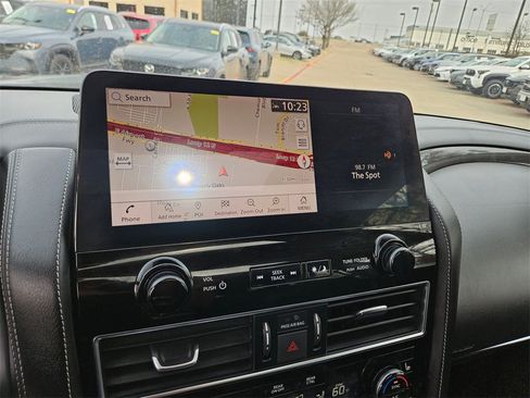 Used 2024 INFINITI QX80 Luxe image 21