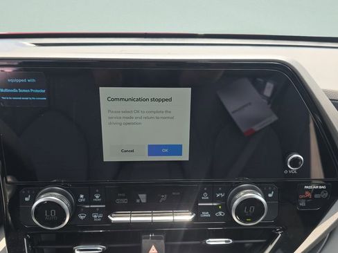 New 2026 Toyota Highlander XLE AWD/4WD image 14