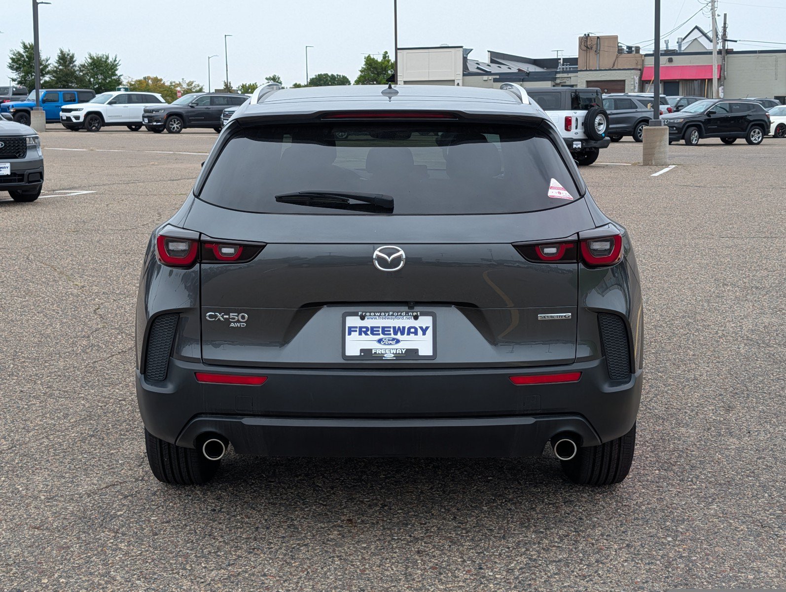 Used 2024 MAZDA CX-50 AWD 2.5 S w/ Cargo Package image 4