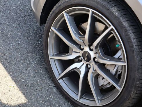 Used 2026 Genesis G70 2.5T image 43