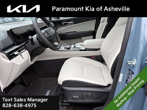New 2026 Kia Sportage EX AWD/4WD image 18